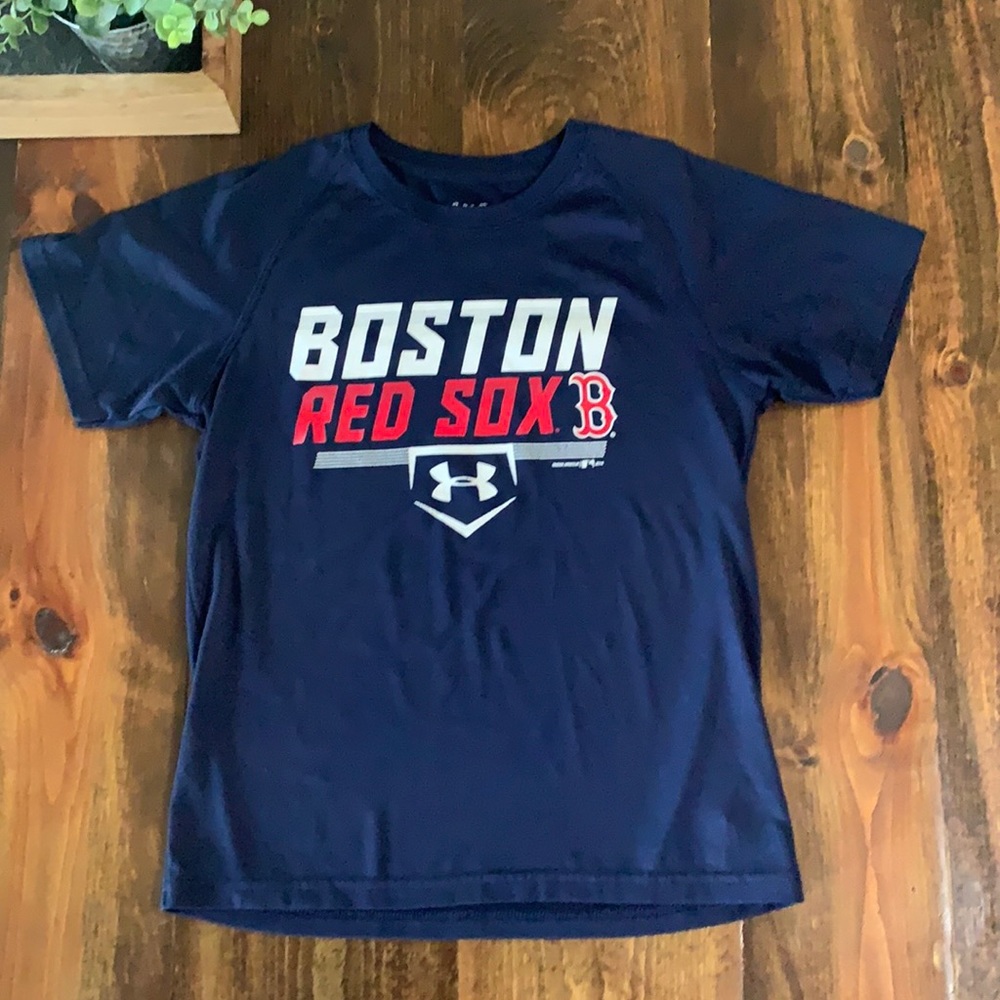 Boston Red Sox under armour T-shirt